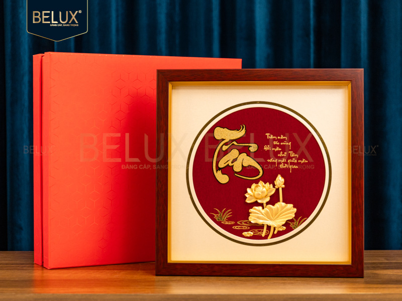 Tranh Chữ Tâm Dát Vàng 24k- 30x30cm